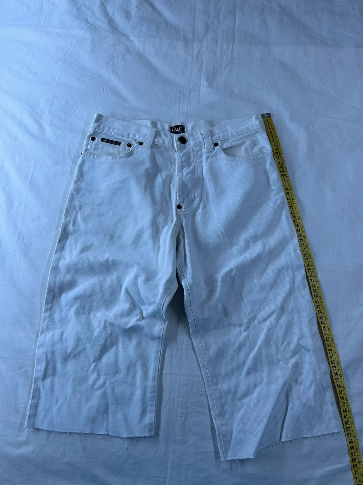 Short en jean longueur genoux blanc